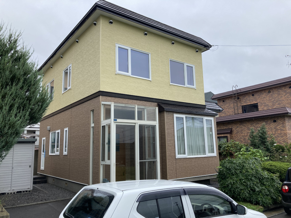 北海道亀田郡七飯町 外壁＋屋根